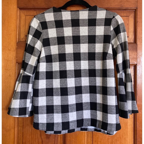 crown & ivy Tops - Crown & Ivy Womens S Bell Sleeve Top Black White Buffalo Check Gingham Plaid